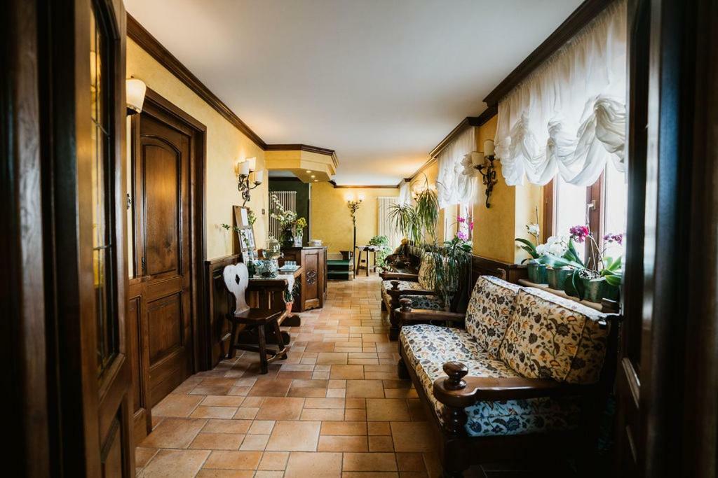 La Piazzetta Rooms & Breakfast 로카라소 외부 사진